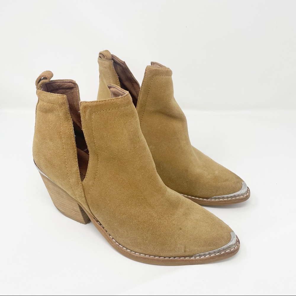 Jeffrey Campbell tan suede Cromwell booties size 7